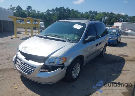 2002 Chrysler Voyager z USA, uszkodzony, nr VIN 1C4GJ25392B567079